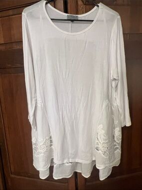 Joseph A White Long-Sleeve Top with Crochet Hem